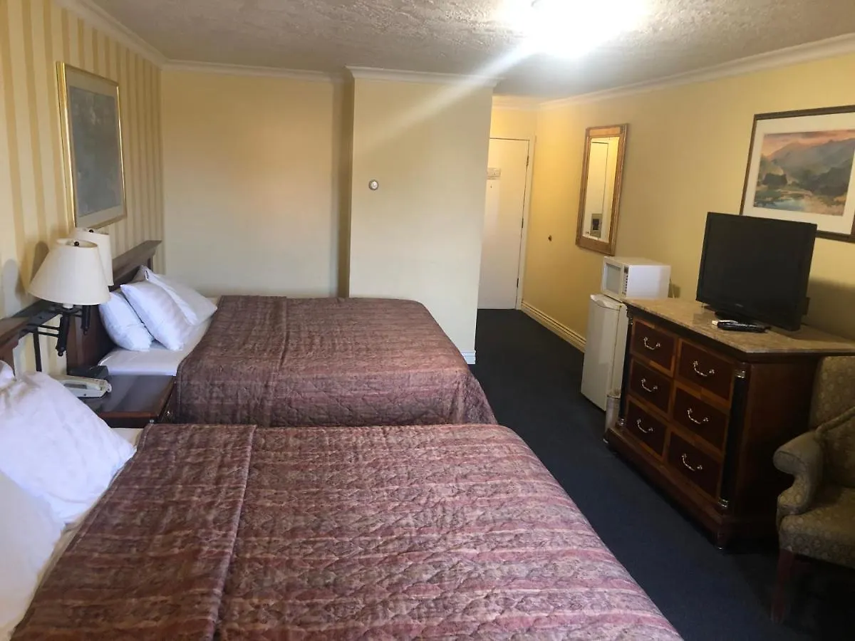 Island Travel Inn Victoria Hotel